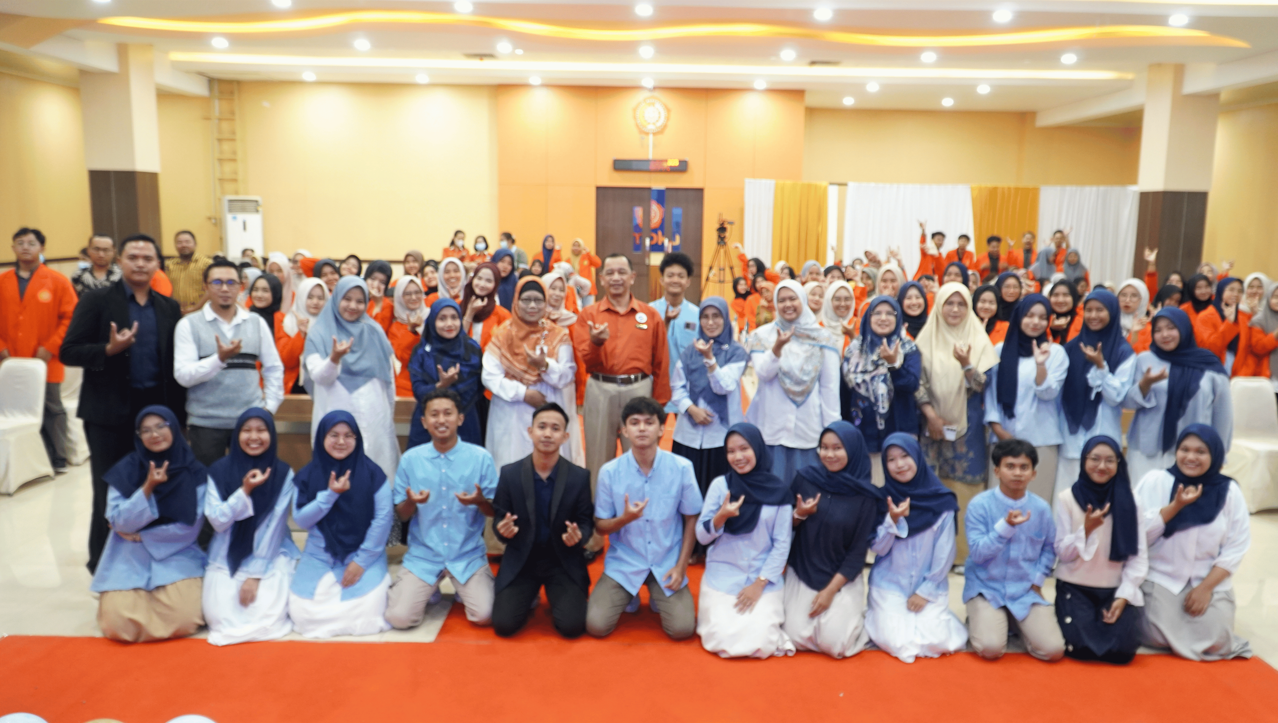 Kuliah Pakar Komunikasi Keperawatan