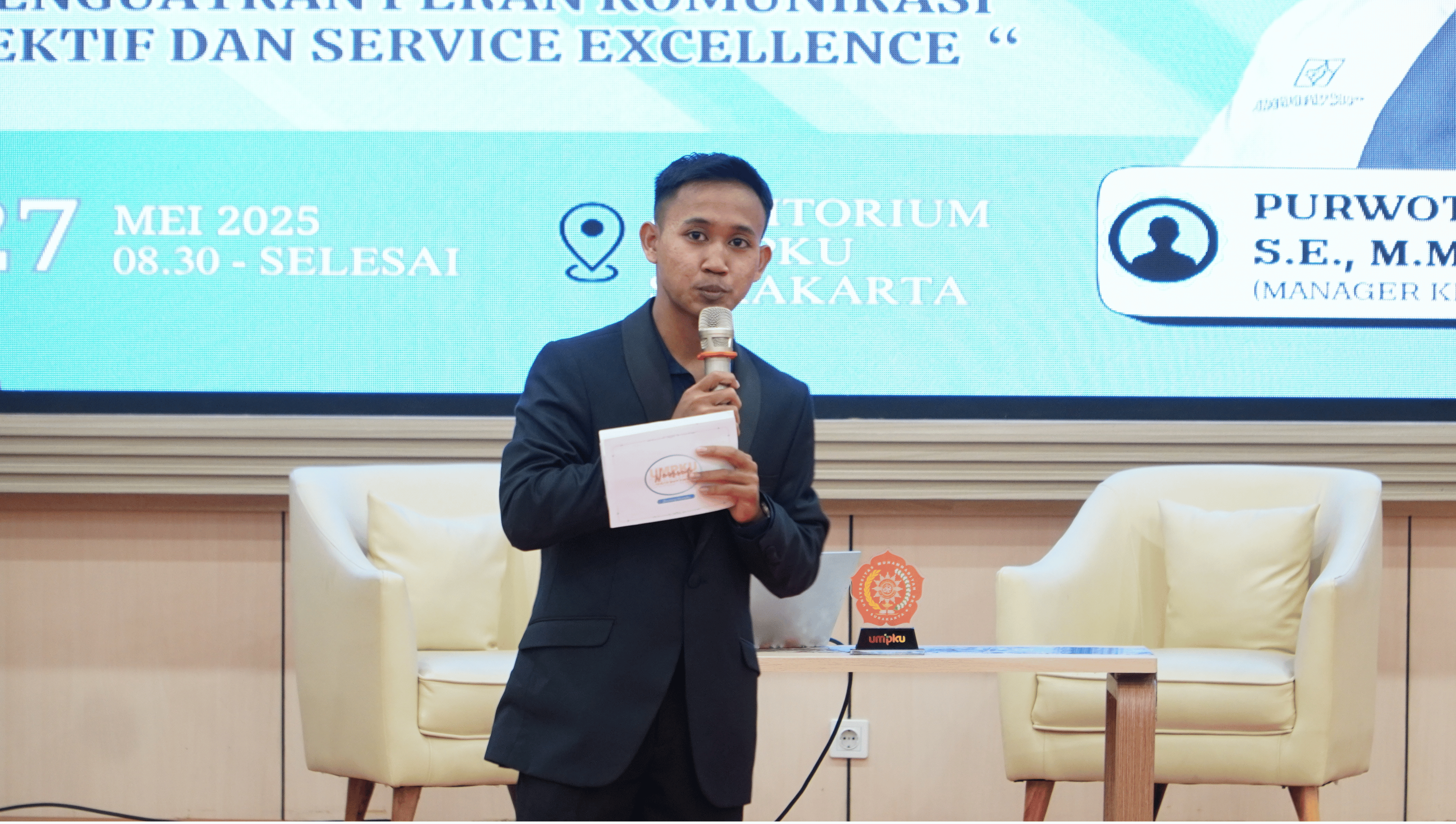 Kuliah Pakar Komunikasi Keperawatan